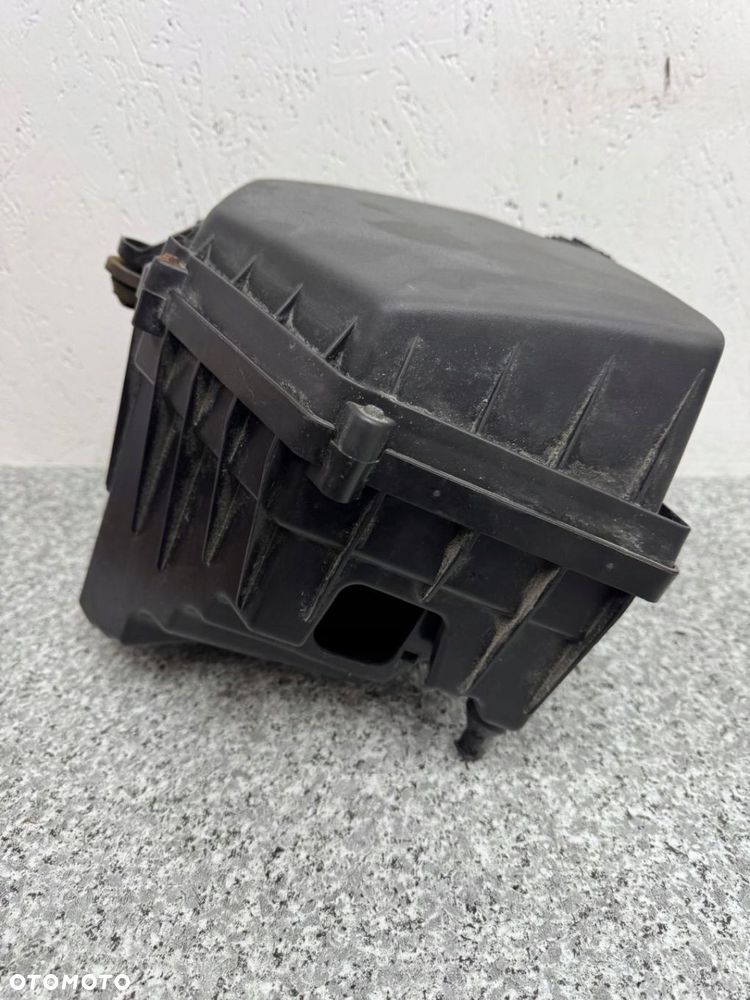 OBUDOWA FILTRA POWIETRZA VOLVO V40 II 2012-18 S60 II V60 XC60 V90 S90 2.0D - 5