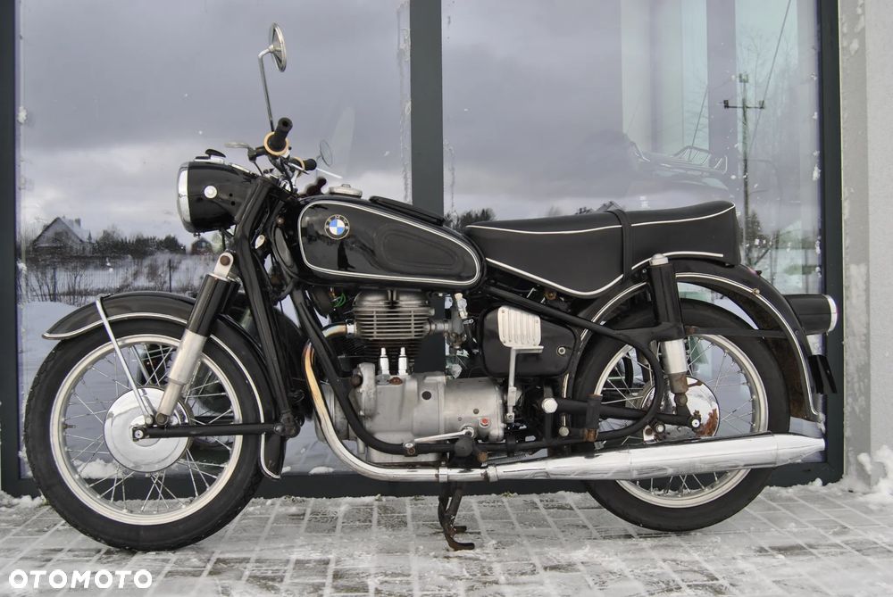 BMW R - 3