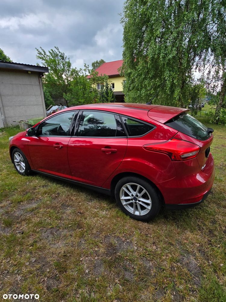 Ford Focus 1.0 EcoBoost Trend - 10