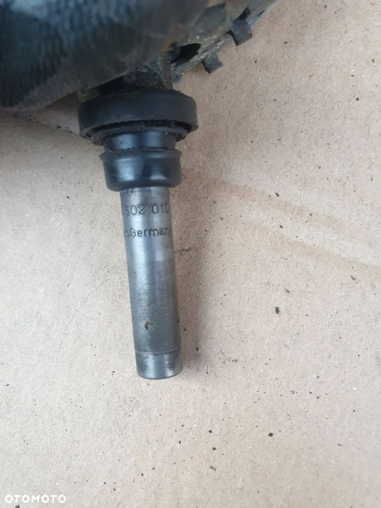 mercedes w126 5.0 v8 wtryskiwacz 0437502010 - 3