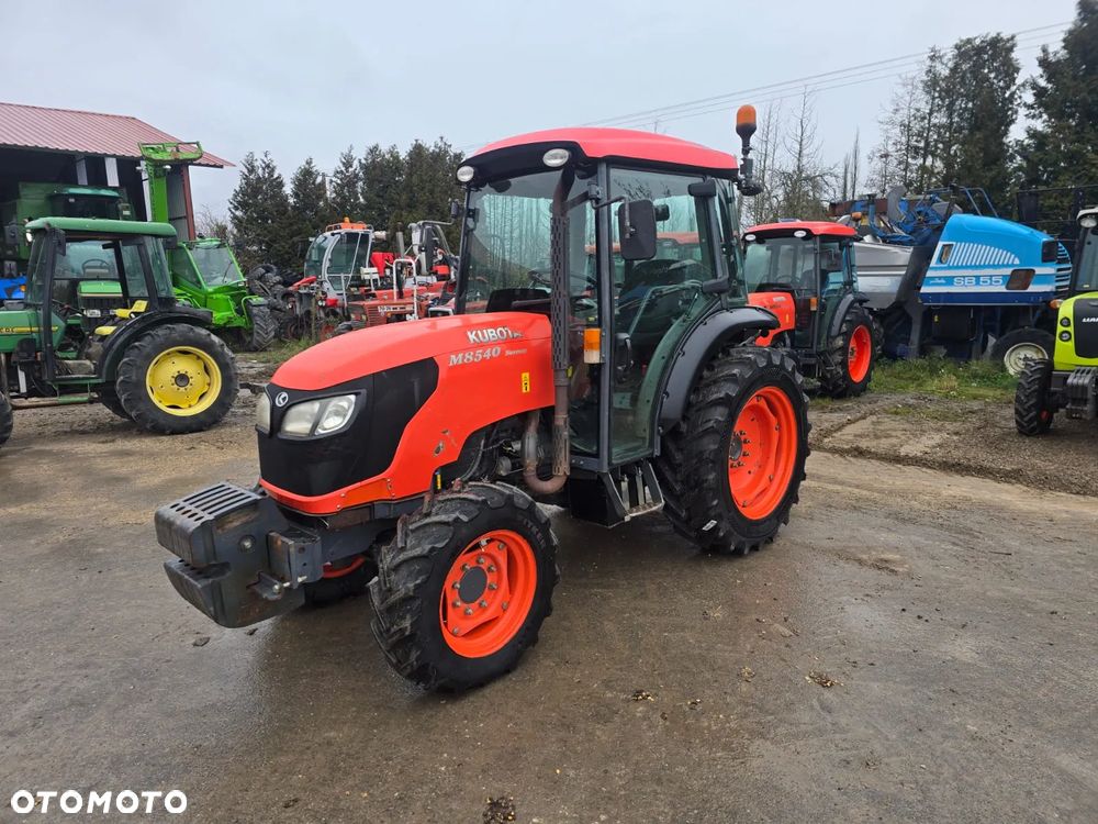 Kubota M 8540 Narrow - 1