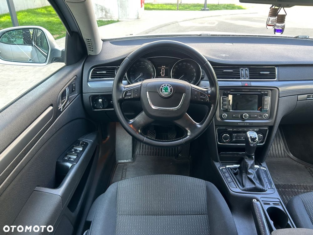 Skoda Superb 1.6 TDI Elegance Greenline - 7
