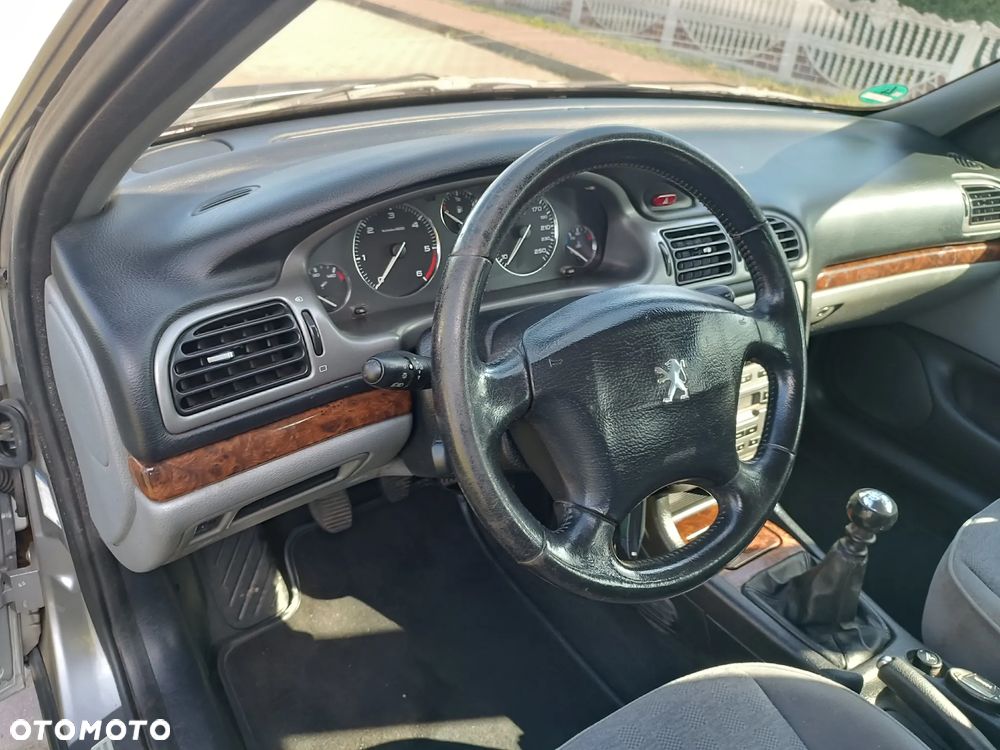 Peugeot 406 - 26