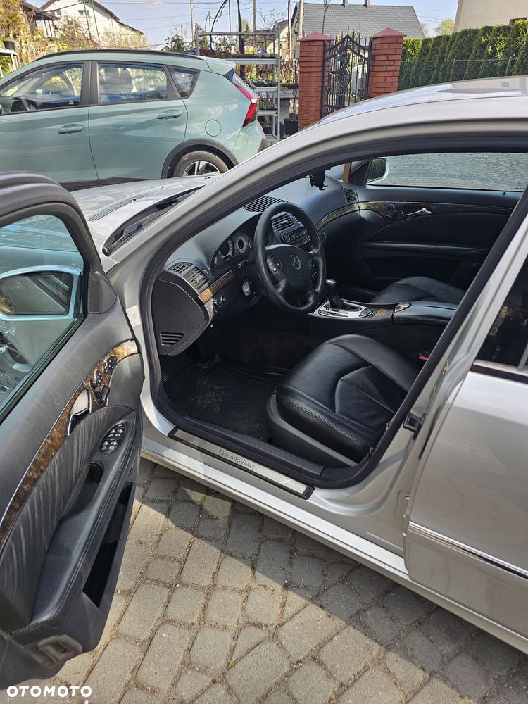 Mercedes-Benz Klasa E 320 CDI Avantgarde DPF - 5