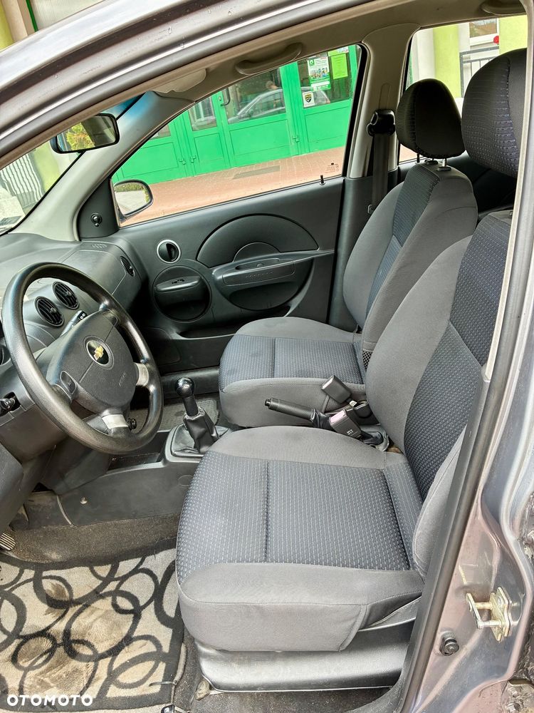 Chevrolet Aveo 1.2 Premium - 8