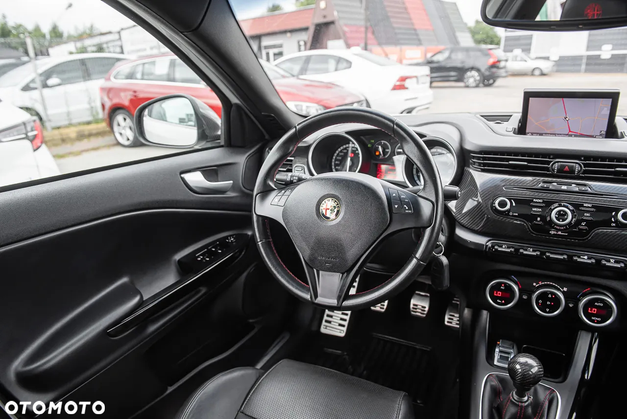 Alfa Romeo Giulietta 1750 TBi Quadrifoglio Verde - 28