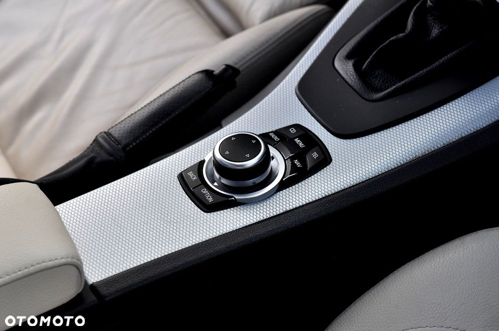 BMW Seria 3 - 37