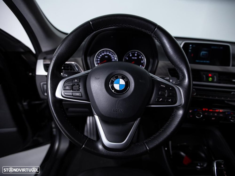 BMW X1 - 15