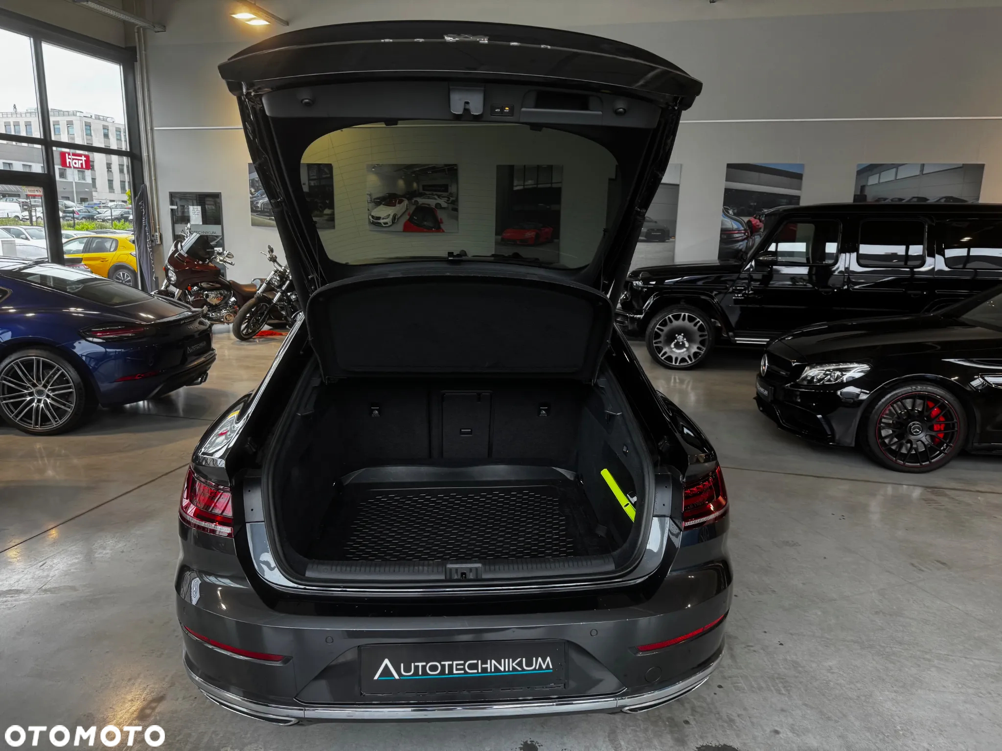 Volkswagen Arteon 2.0 TDI 4Motion R-Line DSG - 24