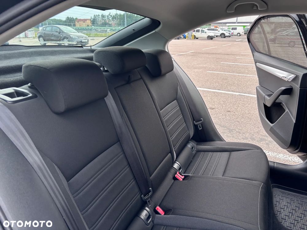 Skoda Octavia 1.6 TDI Ambition - 22