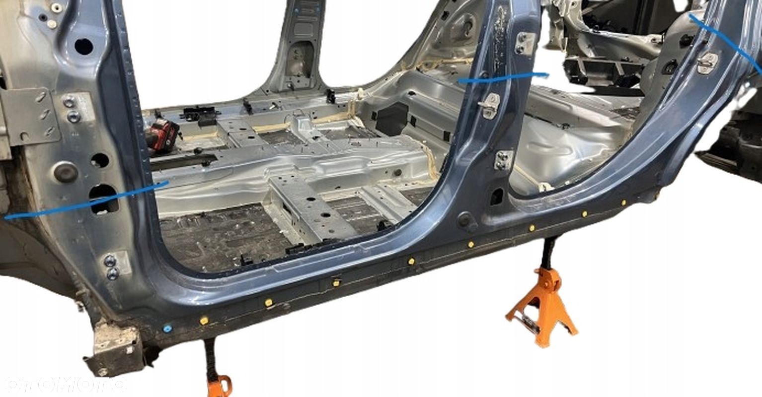 Fiat 500X próg bok słupek środkowy lewy - 1