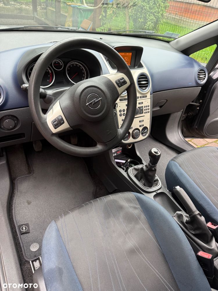 Opel Corsa 1.4 16V Enjoy - 2