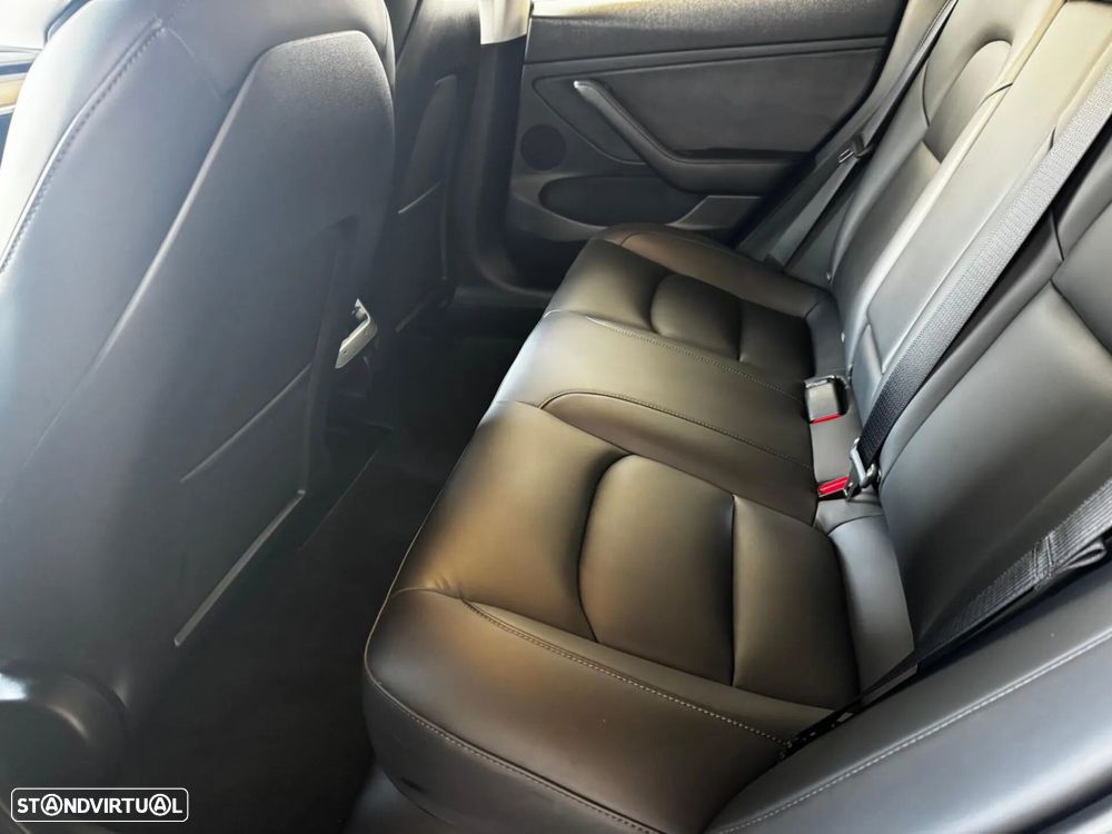 Tesla Model 3 Tração Traseira - 24