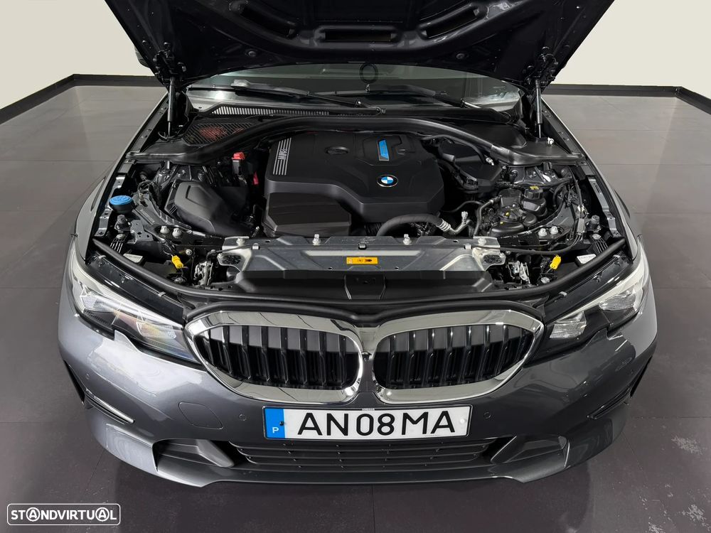 BMW 320 e Corporate Edition Auto - 56