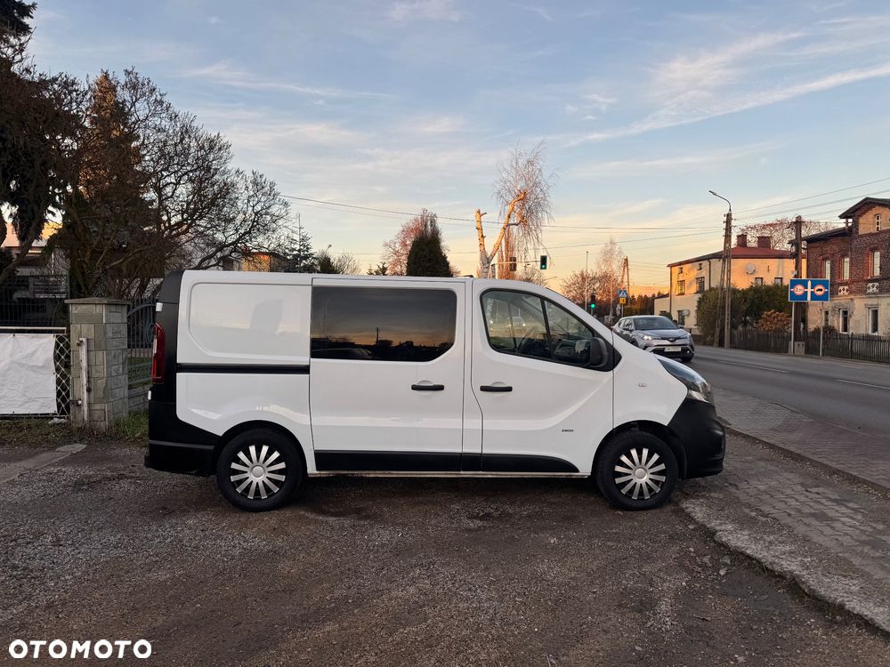 Opel Vivaro - 23
