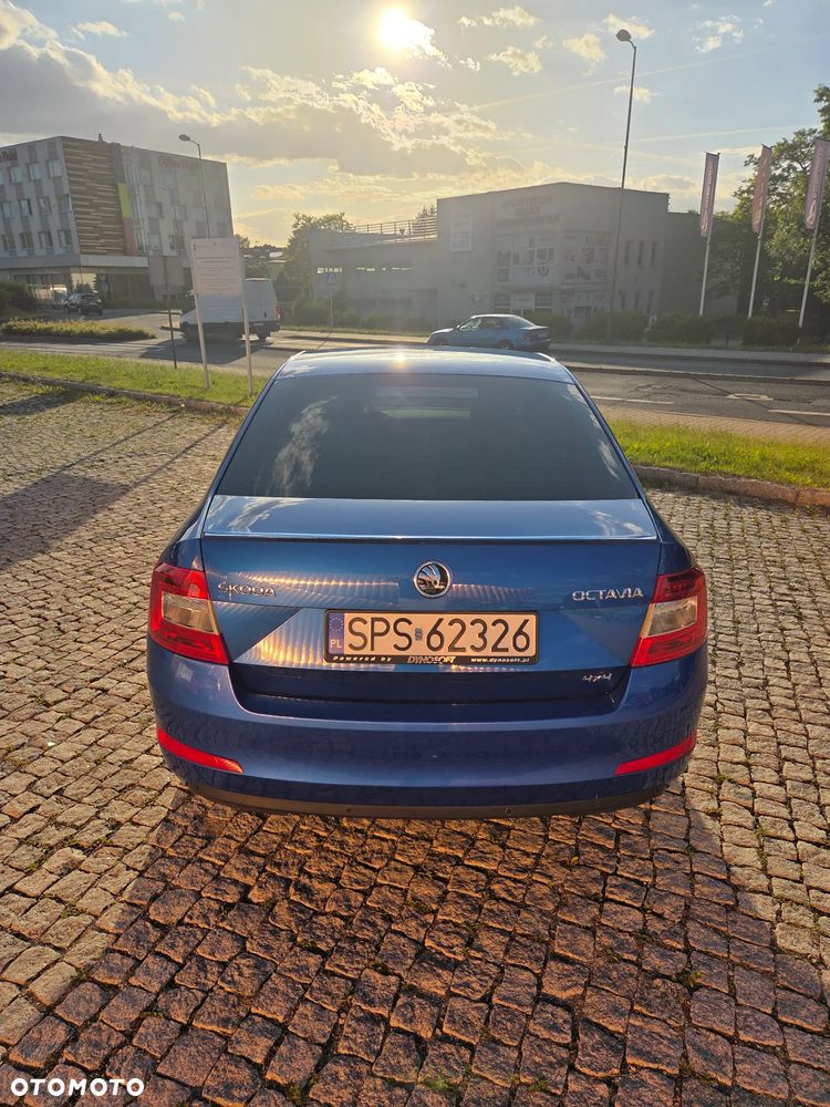 Skoda Octavia 2.0 TDI 4x4 Style DSG - 7