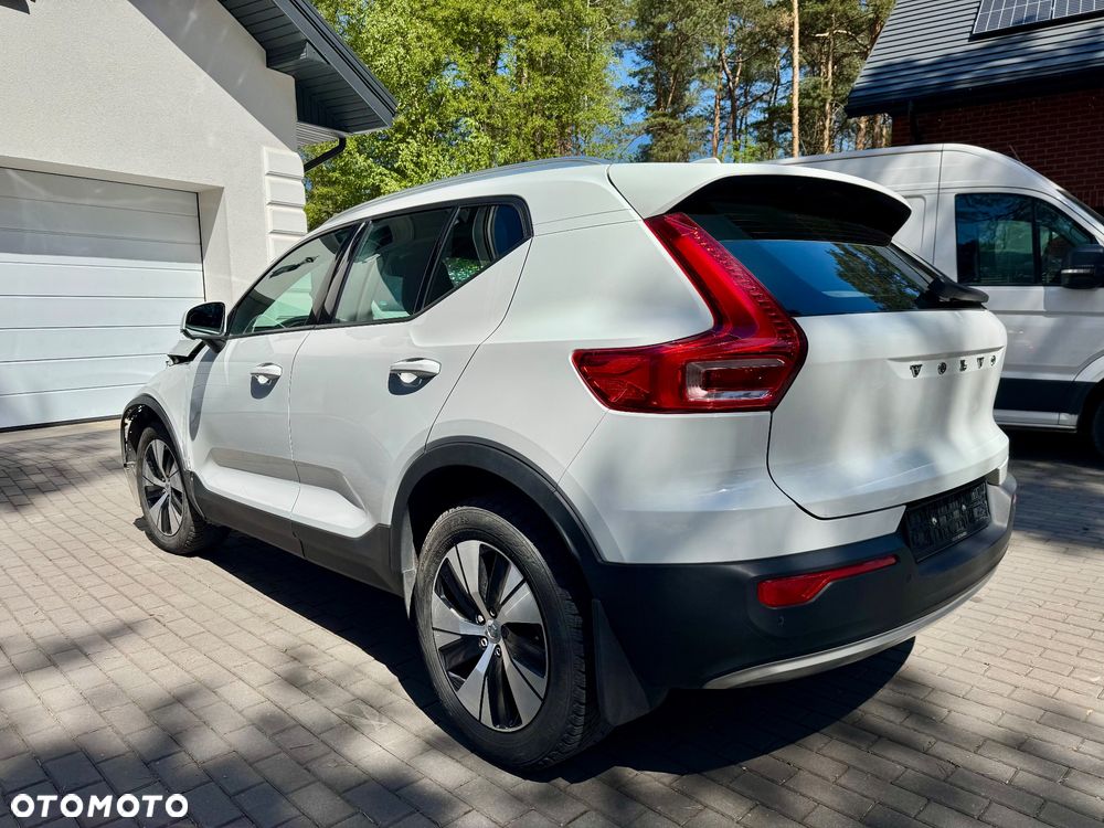 Volvo XC 40 B4 B Momentum Pro - 14