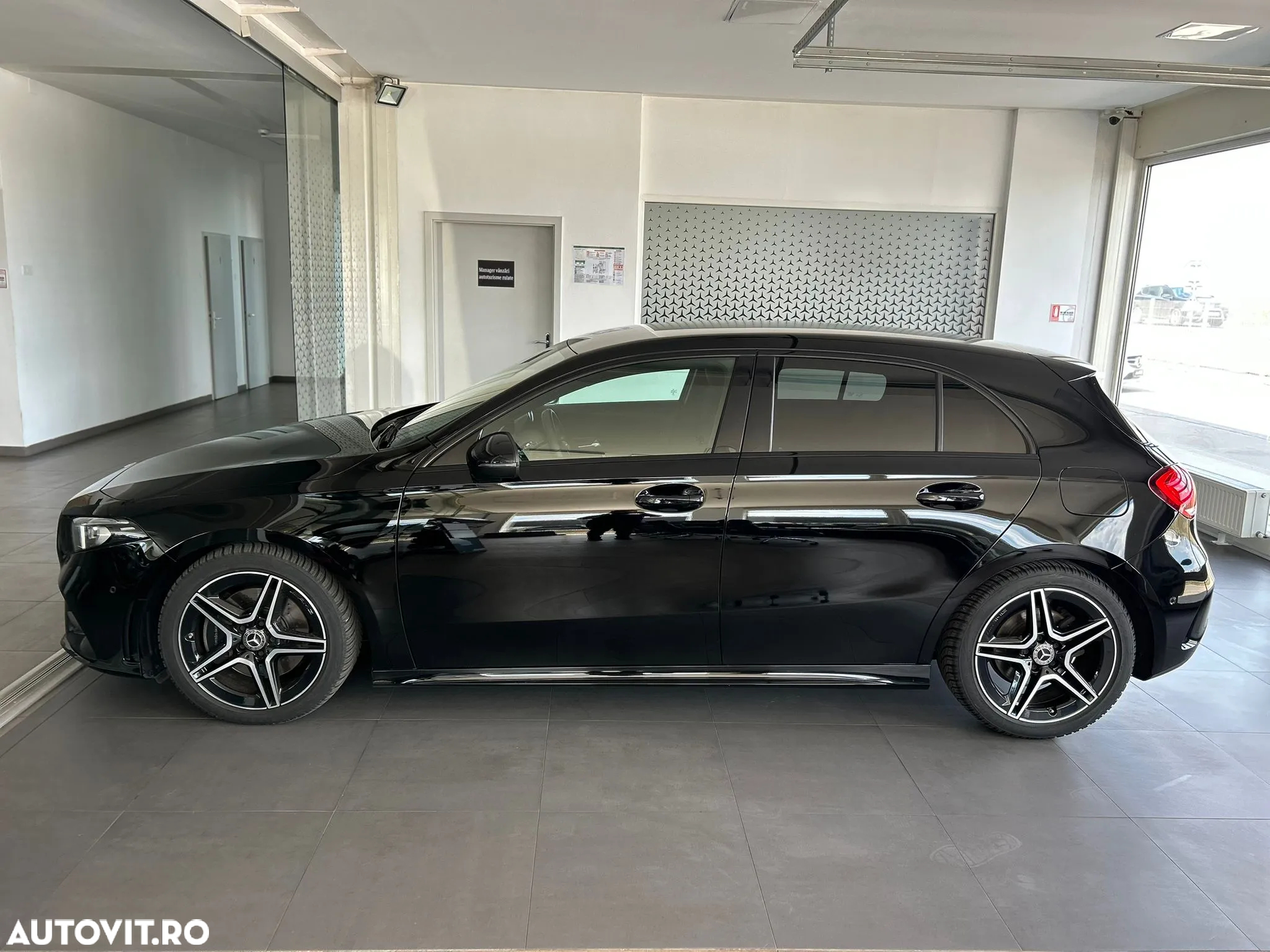Mercedes-Benz A 220 d 8G-DCT AMG Line - 10