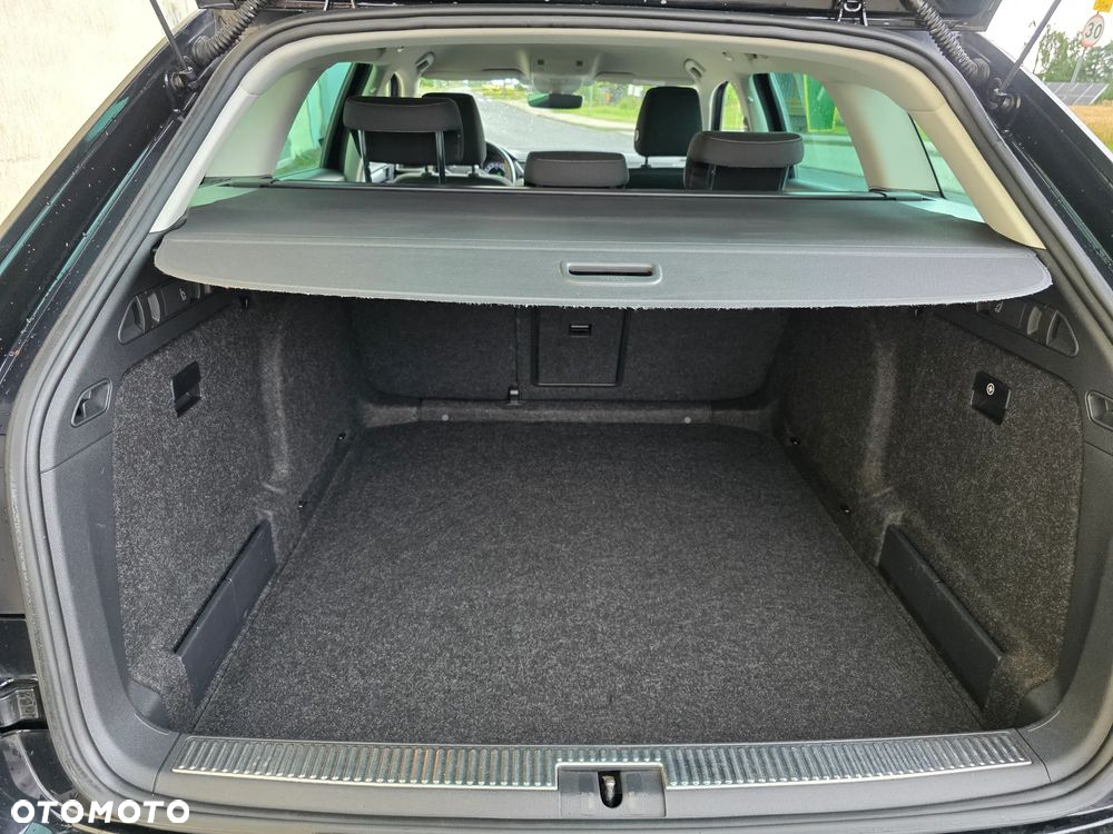 Skoda Superb 2.0 TDI Active DSG - 16