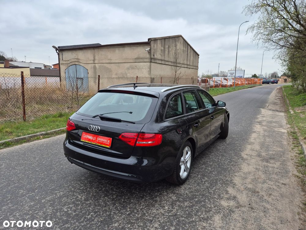 Audi A4 Avant 2.0 TDI DPF Ambiente - 8
