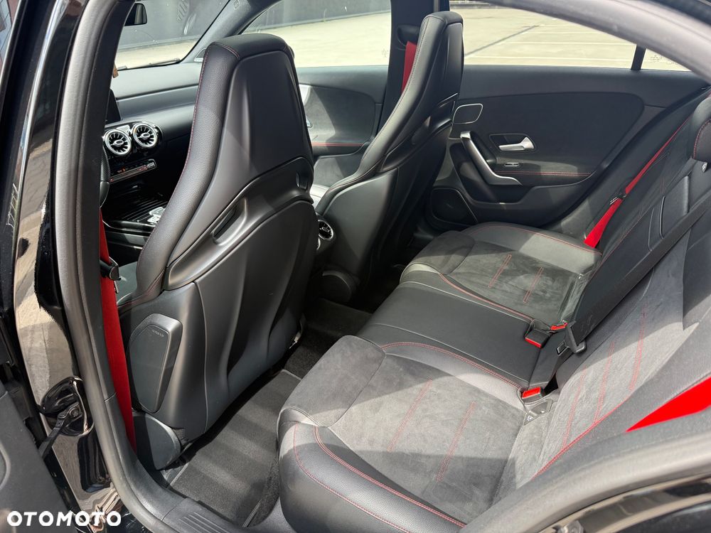 Mercedes-Benz Klasa A AMG 35 4Matic AMG Speedshift DCT 7G - 6