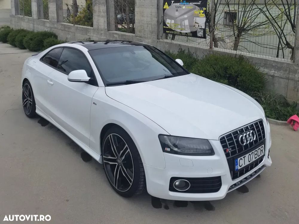 Audi A5 Coupé - 1