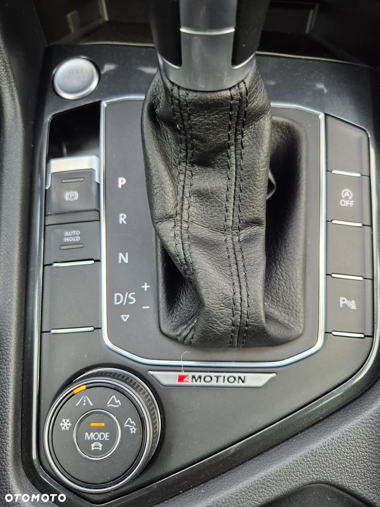 Volkswagen Tiguan - 24