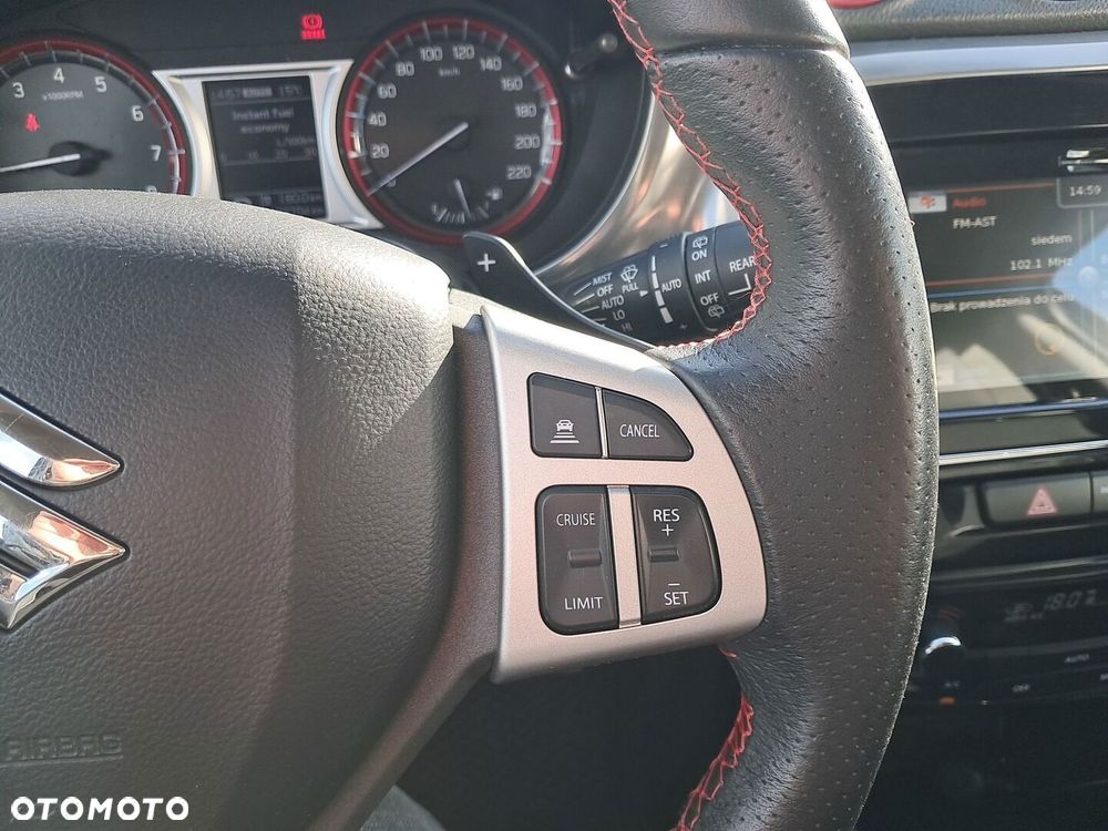 Suzuki Vitara 1.4 T Boosterjet S 4WD - 25