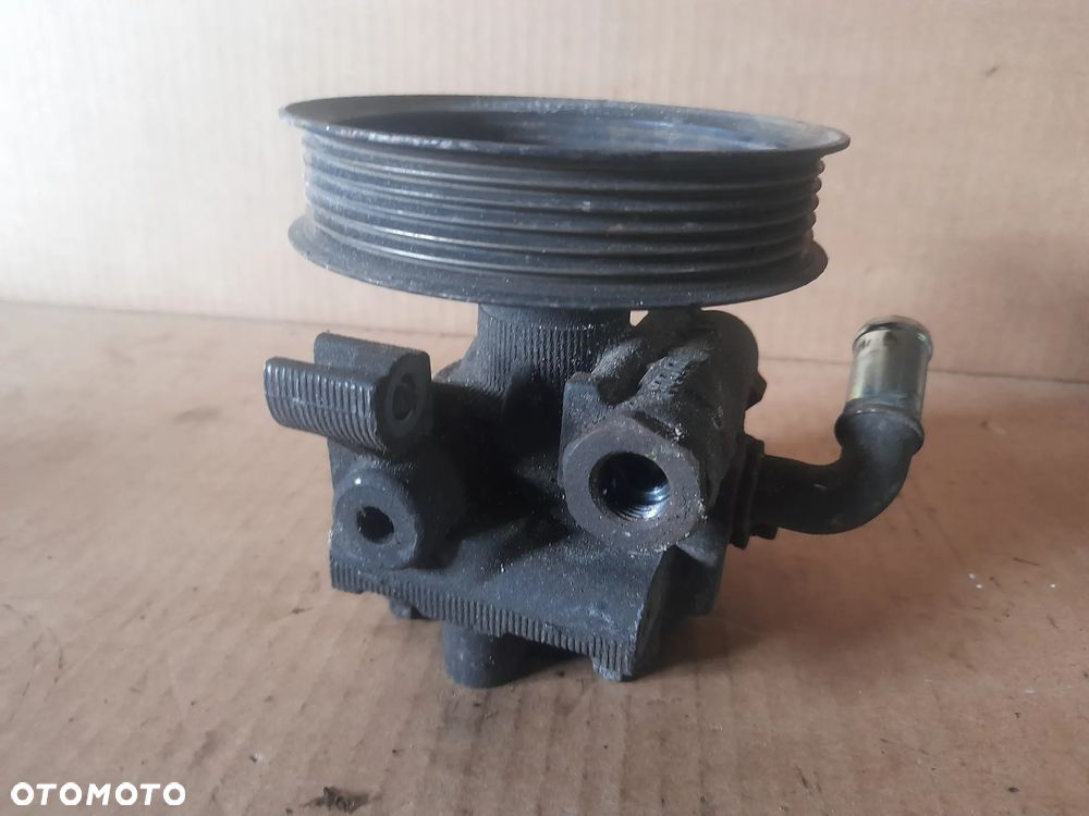 Pompa wspomagania Ford Transit Connect 1.8 TDCI 2T14-3A696-AE 2T143A696AE - 2