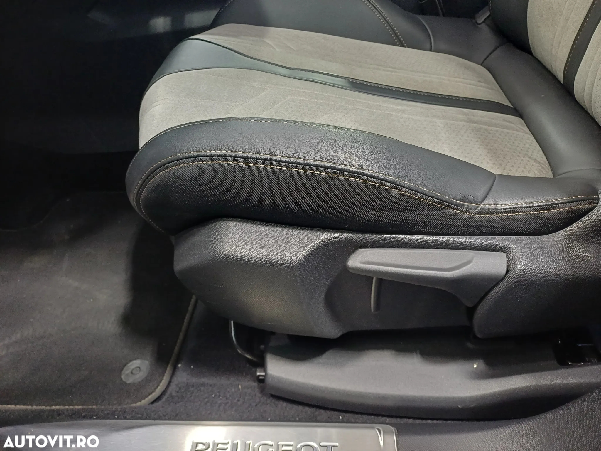 Peugeot 3008 PHEV 180 EAT8 Allure Pack - 10