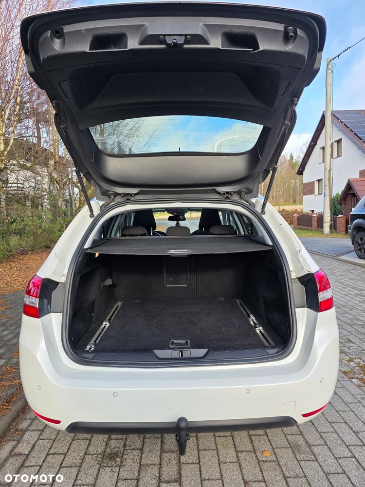 Peugeot 308 BlueHDi 120 Stop & Start Business-Line - 19