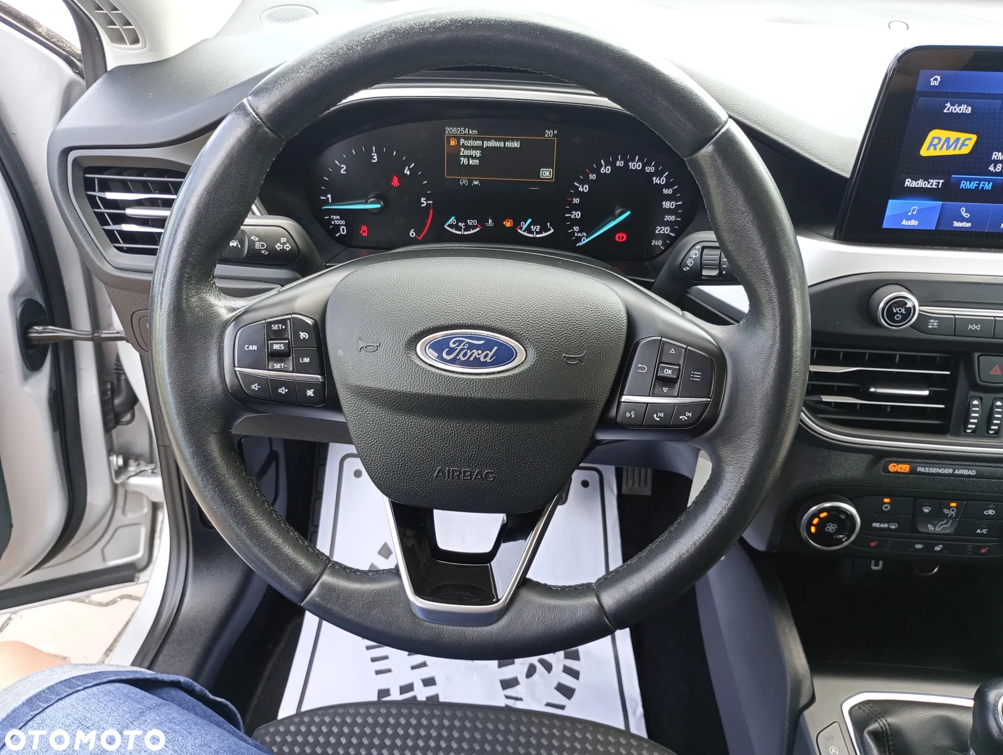Ford Focus 1.5 EcoBlue Start-Stopp-System COOL&CONNECT DESIGN - 26