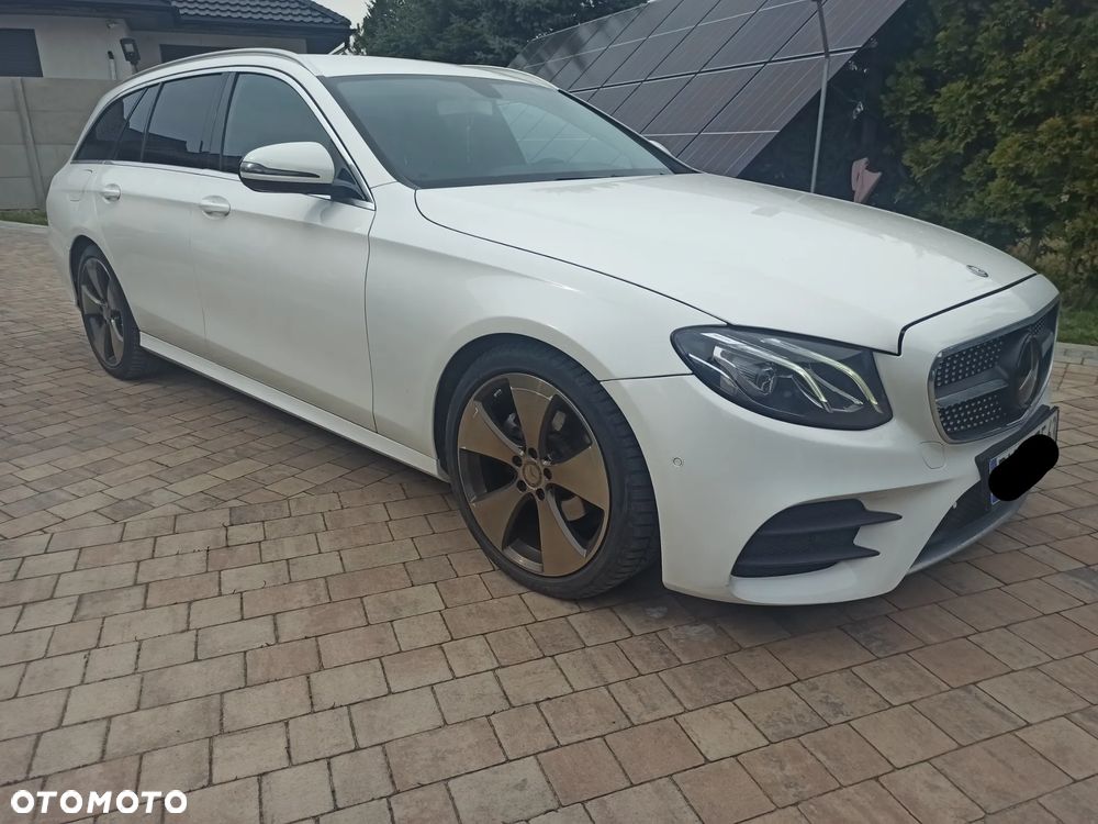 Mercedes-Benz Klasa E 220 d 9G-TRONIC AMG Line - 2