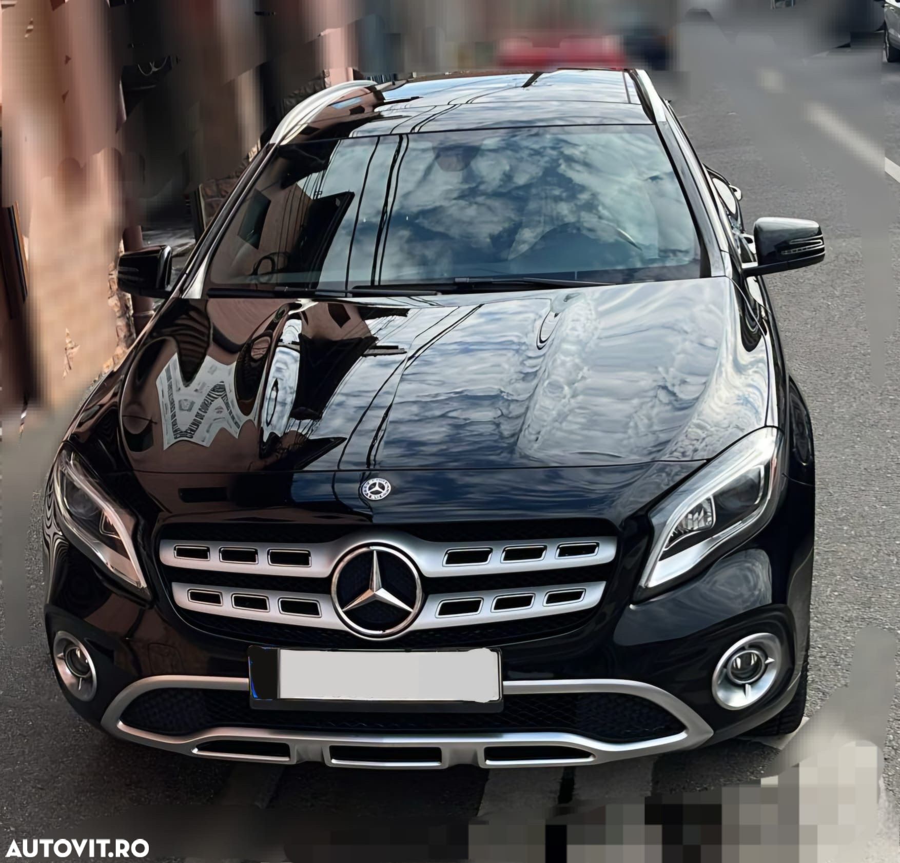 Mercedes-Benz GLA 250 4Matic 7G-DCT - 1