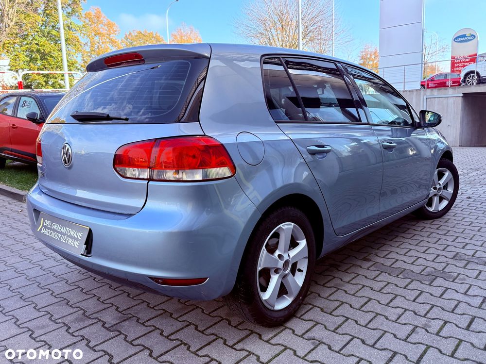 Volkswagen Golf - 5