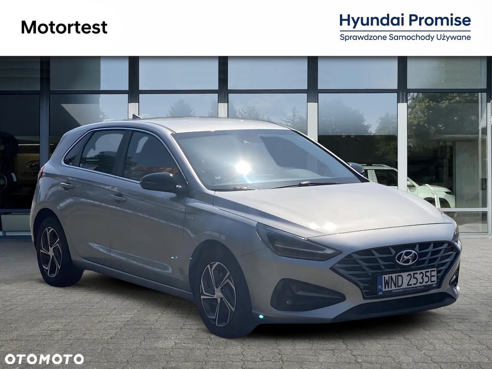 Hyundai i30 1.5 T-GDI 48V Smart - 8