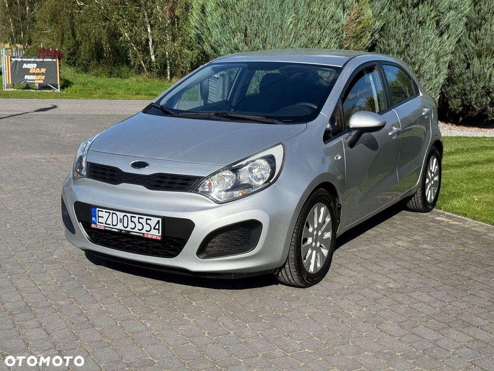 Kia Rio - 3
