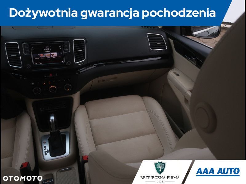 Volkswagen Sharan - 9