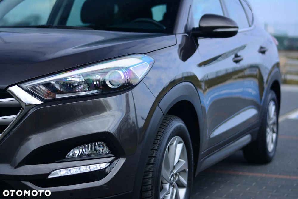 Hyundai Tucson 2.0 CRDI BlueDrive Style 2WD - 7