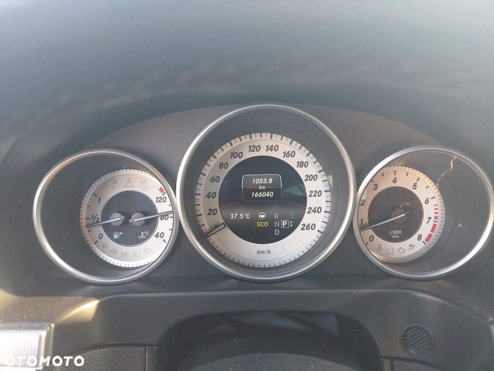 Mercedes-Benz Klasa E 400 4Matic 7G-TRONIC Elegance - 9