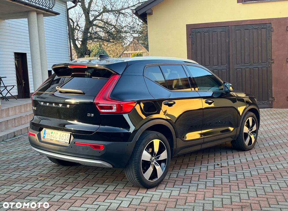 Volvo XC 40 D3 Momentum - 3