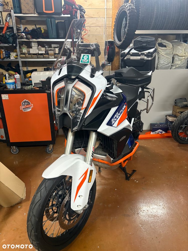 KTM Adventure - 5