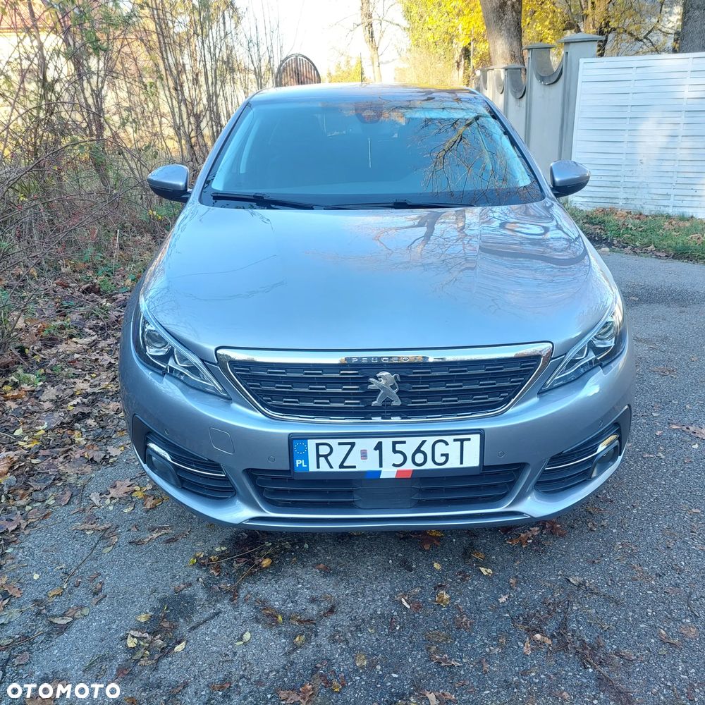 Peugeot 308 1.6 BlueHDi Allure S&S EAT6 - 8