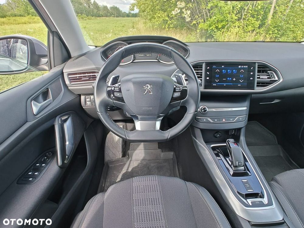 Peugeot 308 - 15