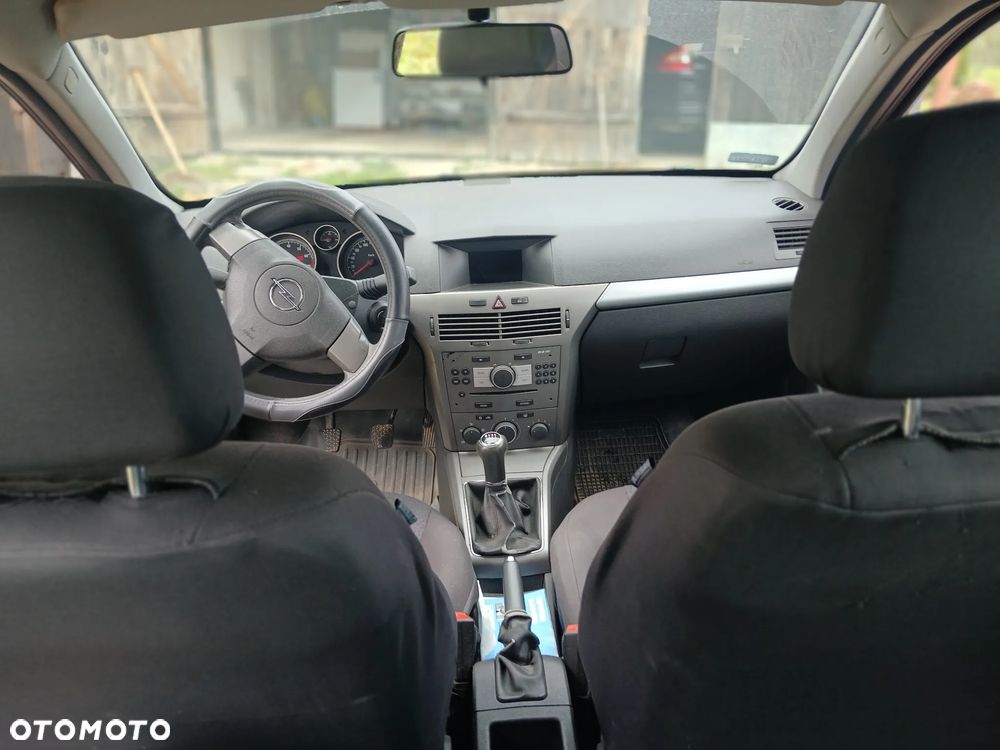 Opel Astra - 11