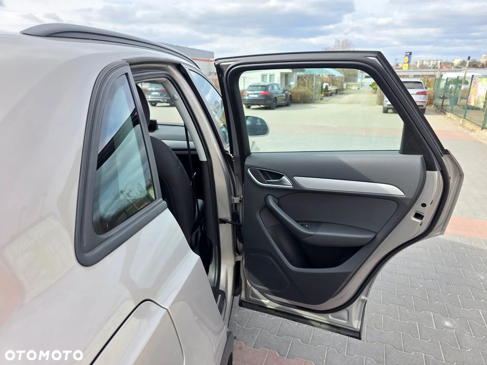 Audi Q3 2.0 TFSI Quattro - 11