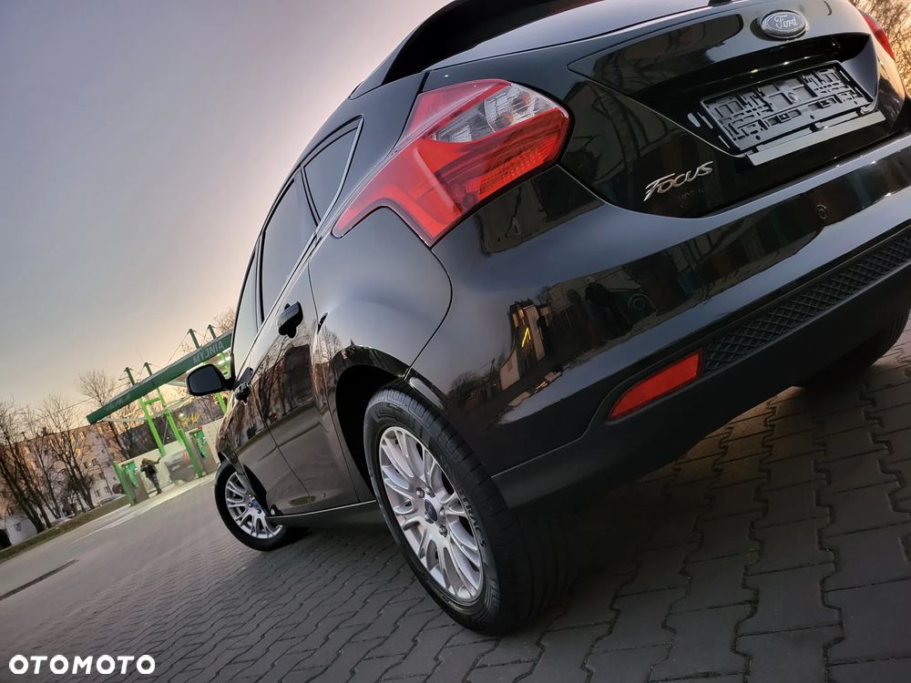 Ford Focus - 35