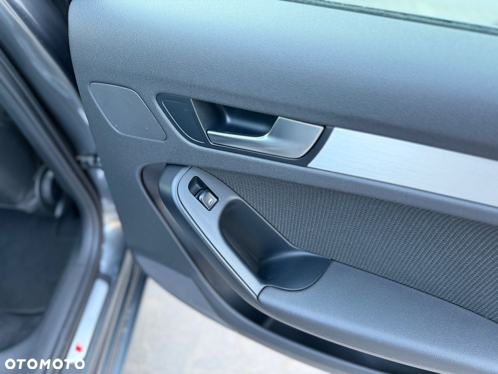 Audi A4 Limousine 1.8 TFSI S line Sportpaket (plus) - 26