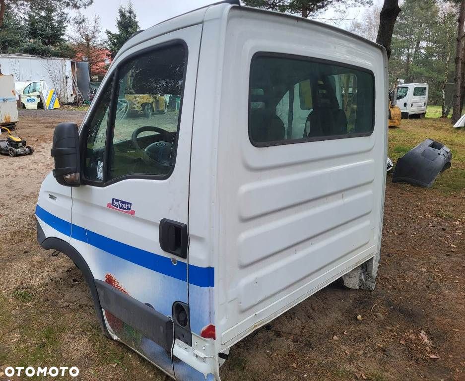 Kabina Iveco Daily 2013 nie Kompletna sanki resory kiper wywrot hds silnik - 3