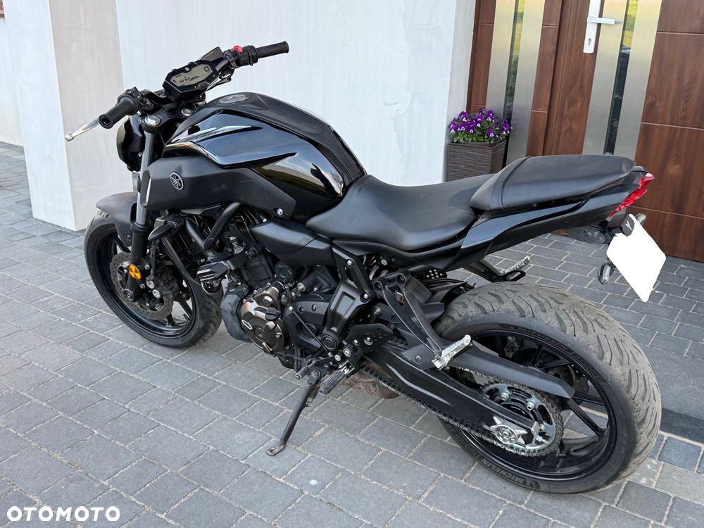 Yamaha MT - 5